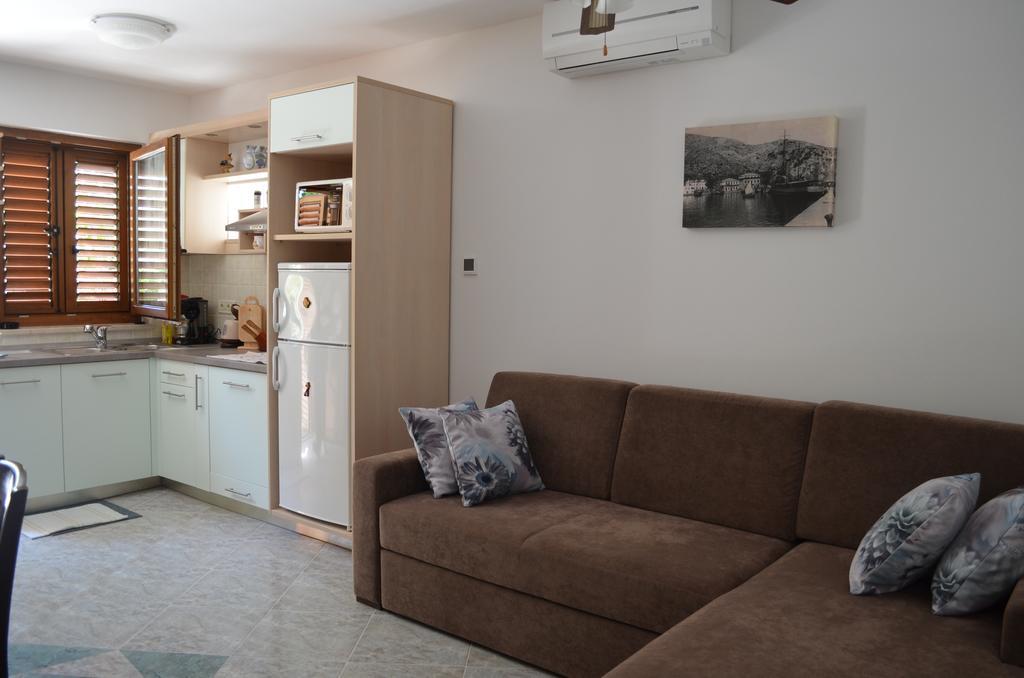 Apartments Lora บัชกา ภายนอก รูปภาพ